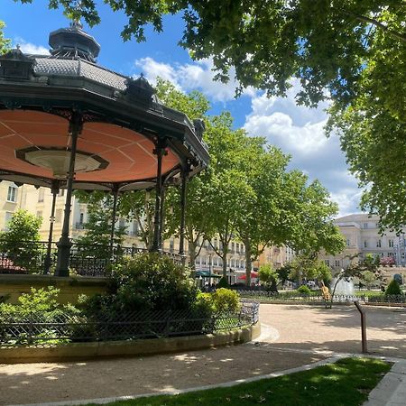 Le Vivaldi Apartment Сент Етиен Екстериор снимка